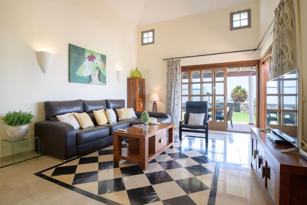 Villa Los Dragos Playa Blanca  Eksteriør billede